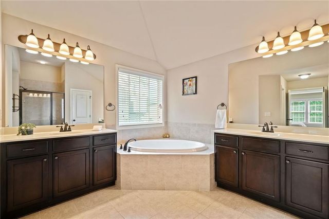 5265 Winflow Way, Suwanee, GA 30024