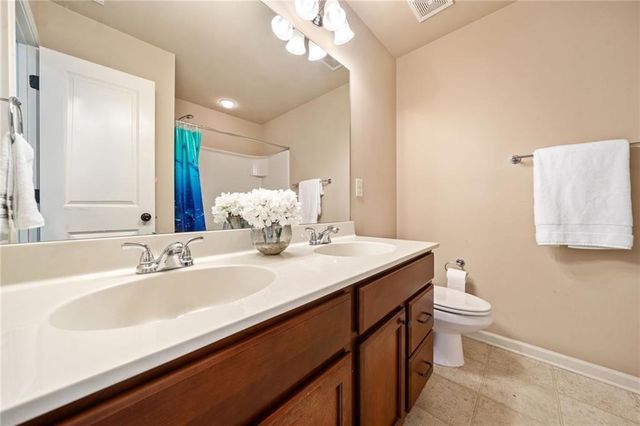 5265 Winflow Way, Suwanee, GA 30024