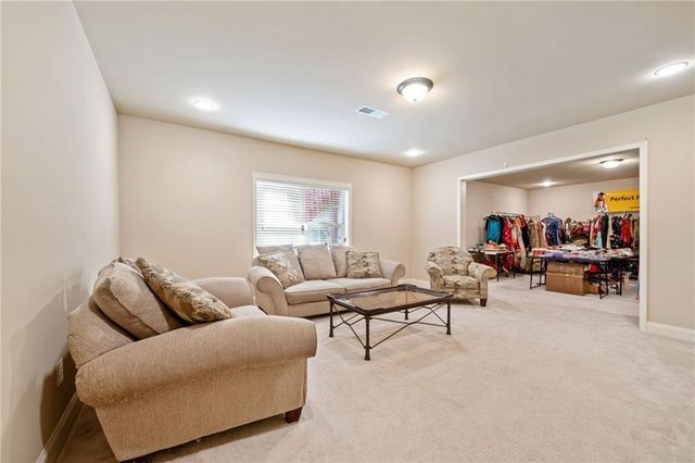 5265 Winflow Way, Suwanee, GA 30024