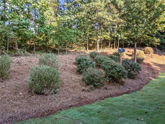5265 Winflow Way, Suwanee, GA 30024