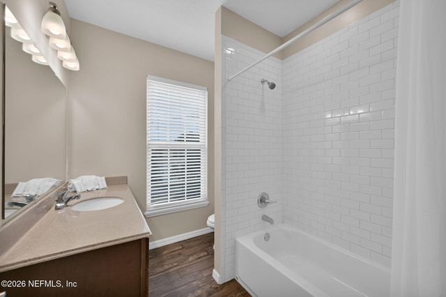 4 E SAN CARLOS Avenue, St. Augustine, FL 32084
