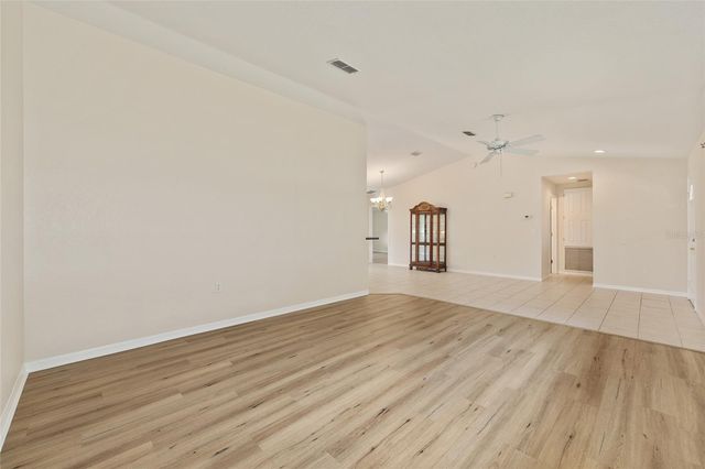 13798 SW 111TH AVENUE, Dunnellon, FL 34432