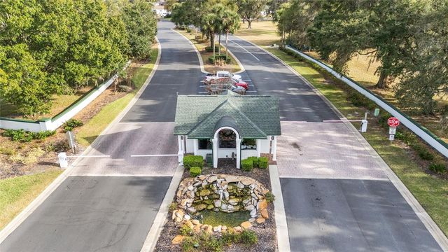 13798 SW 111TH AVENUE, Dunnellon, FL 34432