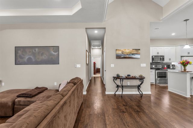 2806 Seaton Drive, Dallas, TX 75216