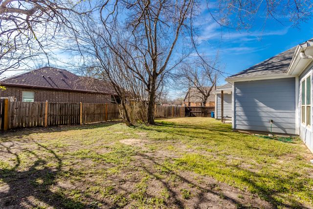 2806 Seaton Drive, Dallas, TX 75216