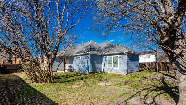 2806 Seaton Drive, Dallas, TX 75216