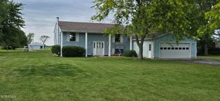 9204 Devils Hole Road, Bowling Green, OH 43402