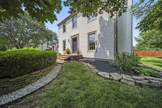886 Thirlwall Court, Westerville, OH 43081