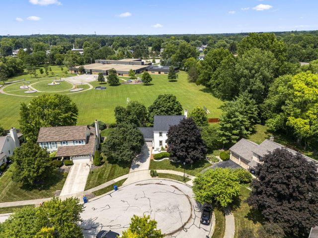 886 Thirlwall Court, Westerville, OH 43081