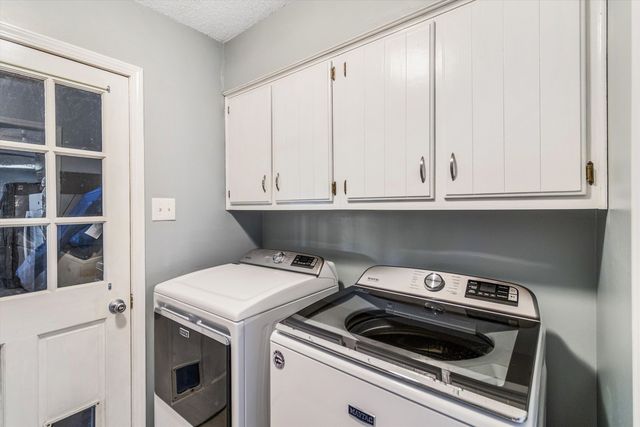 237 E VALLEYWOOD DR, Collierville, TN 38017