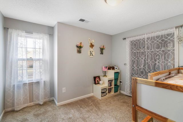 237 E VALLEYWOOD DR, Collierville, TN 38017