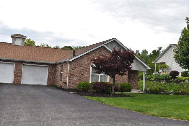 187 Rural Ave, South Strabane, PA 15301