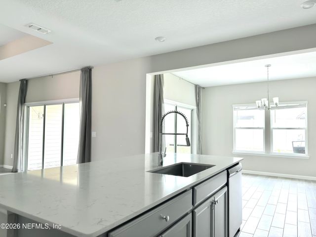 7512 CHERVIL Street, Jacksonville, FL 32219