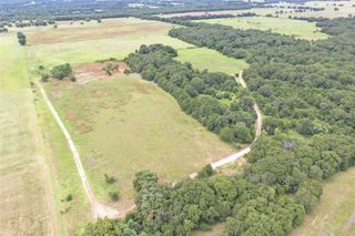 287 Mcclain Lane, Sunset, TX 76270