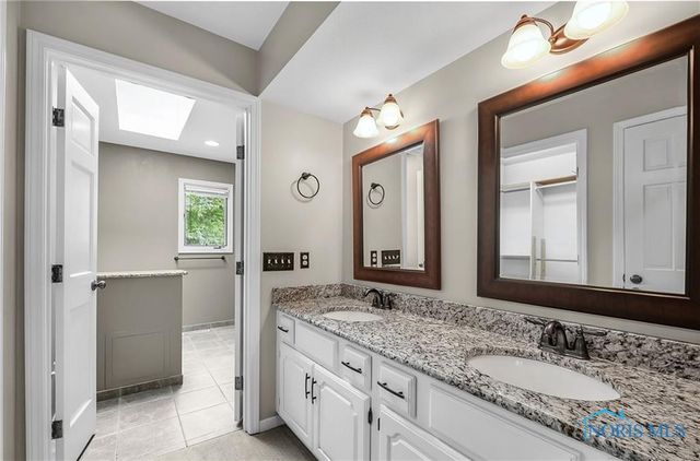 1626 Woodstream Road, Perrysburg, OH 43551