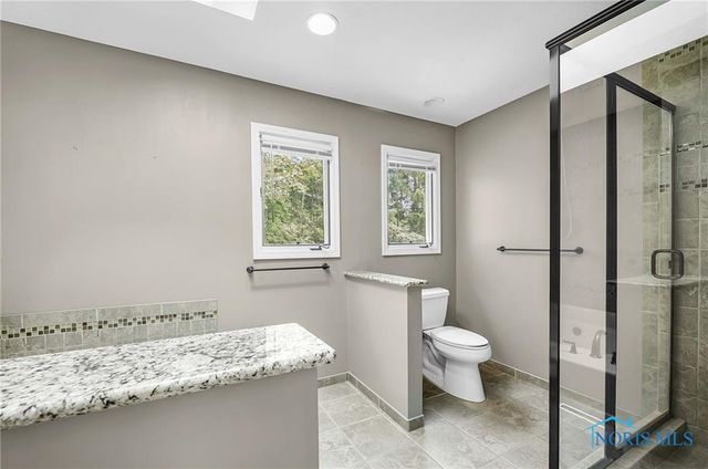 1626 Woodstream Road, Perrysburg, OH 43551