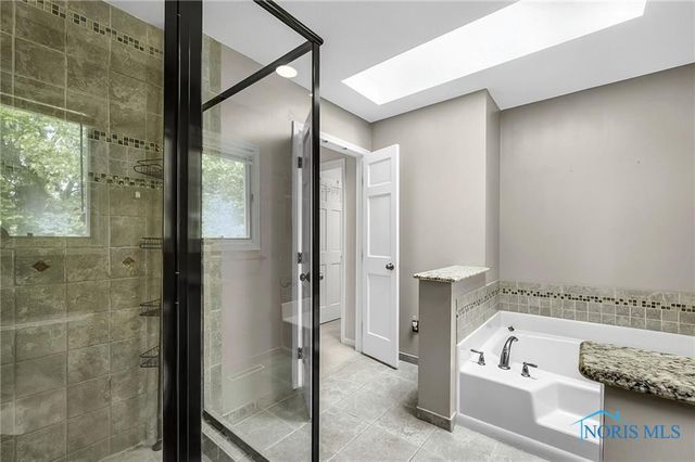 1626 Woodstream Road, Perrysburg, OH 43551