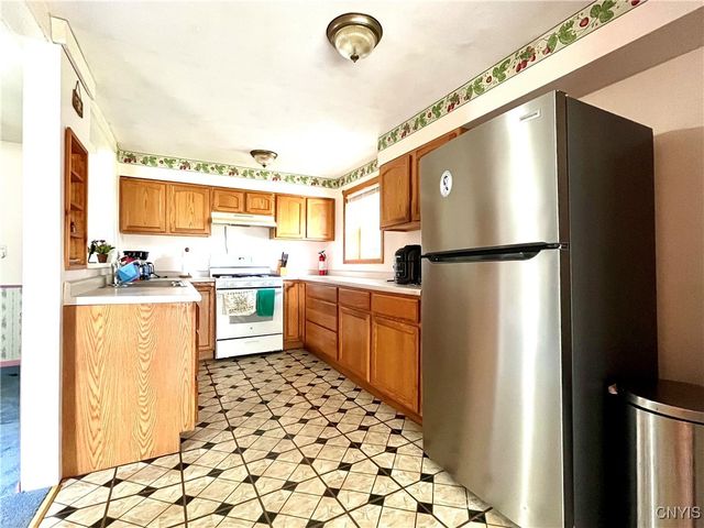 423 Co Rte 85, Granby, NY 13069