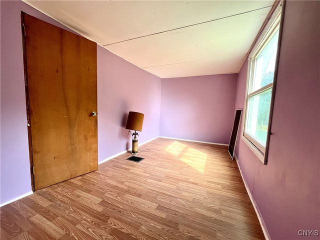 423 Co Rte 85, Granby, NY 13069