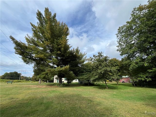 423 Co Rte 85, Granby, NY 13069