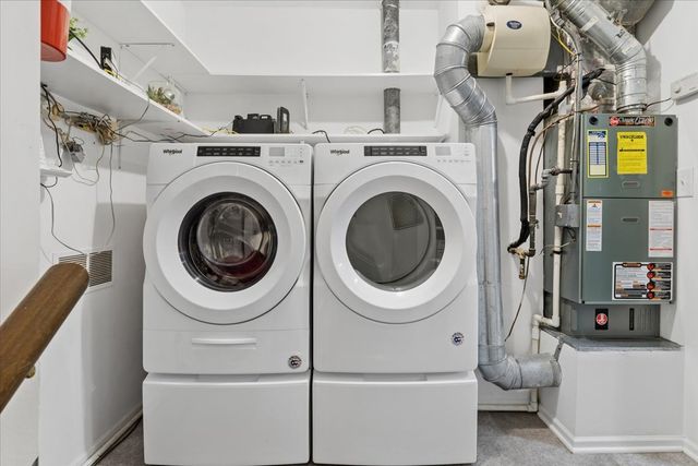 223 Winding Oak Lane, Buffalo Grove, IL 60089