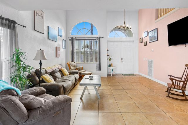 677 NW Marion Avenue, Port St. Lucie, Port St Lucie, FL 34983