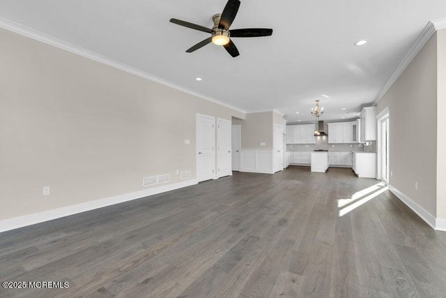 4 Potters Court, Bayville, NJ 08721