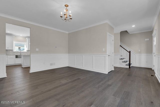 4 Potters Court, Bayville, NJ 08721