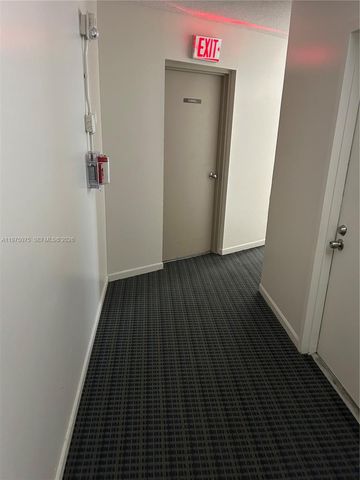 6921 Environ Blvd 7P, Lauderhill, FL 33319