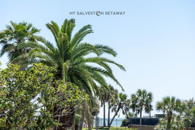 9520 Seawall Boulevard 143, Galveston, TX 77554