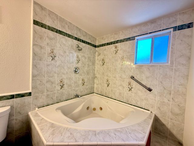6508 Clara Way, North Highlands, CA 95660