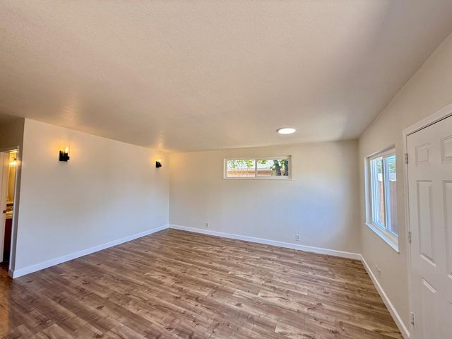 6508 Clara Way, North Highlands, CA 95660