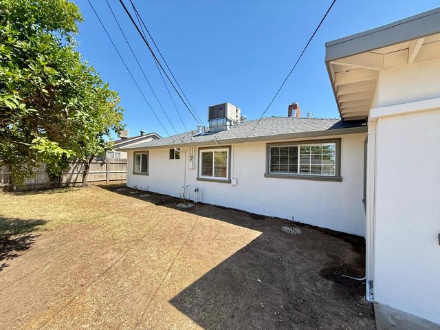 6508 Clara Way, North Highlands, CA 95660