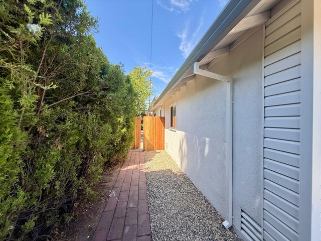 6508 Clara Way, North Highlands, CA 95660