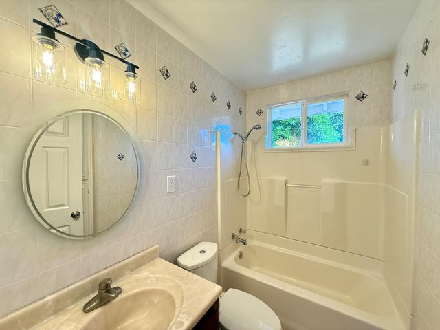 6508 Clara Way, North Highlands, CA 95660