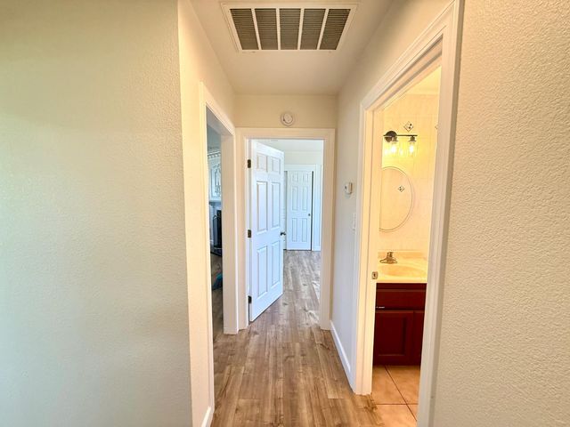 6508 Clara Way, North Highlands, CA 95660