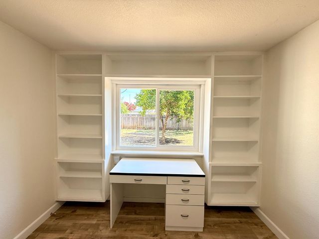 6508 Clara Way, North Highlands, CA 95660
