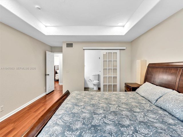 3853 Tree Top Dr 3853, Weston, FL 33332