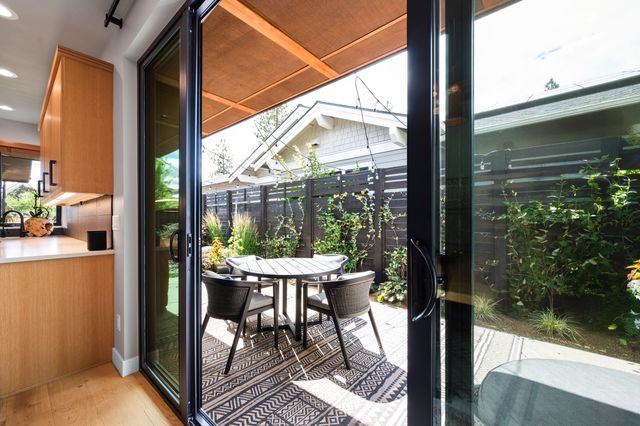 3125 NW Blodgett Way, Bend, OR 97703