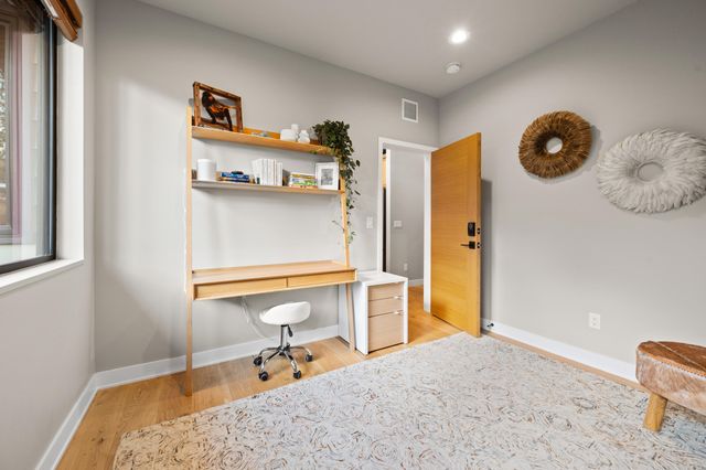 3125 NW Blodgett Way, Bend, OR 97703