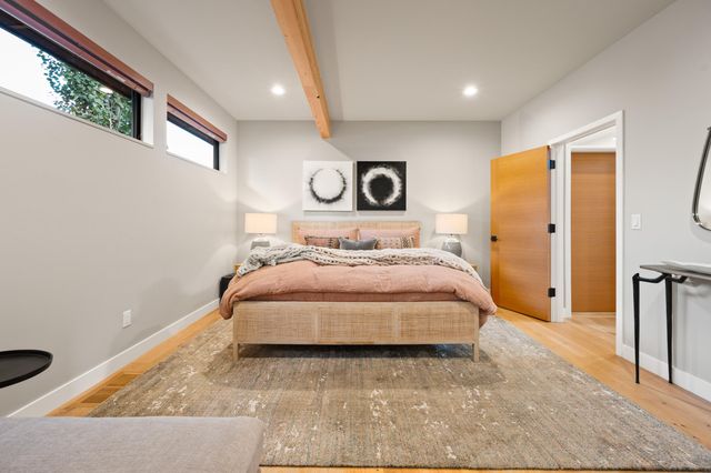 3125 NW Blodgett Way, Bend, OR 97703