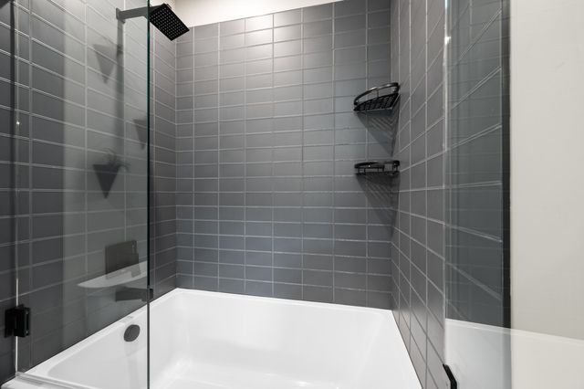 3125 NW Blodgett Way, Bend, OR 97703