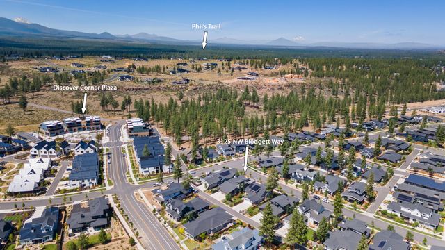 3125 NW Blodgett Way, Bend, OR 97703