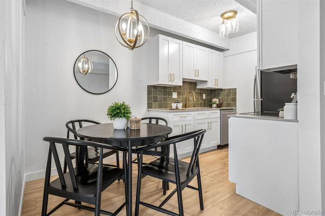 800 W Belleview Avenue 305, Englewood, CO 80110