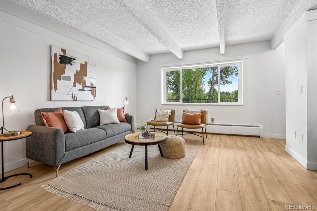 800 W Belleview Avenue 305, Englewood, CO 80110