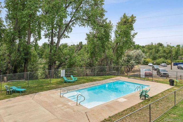 800 W Belleview Avenue 305, Englewood, CO 80110