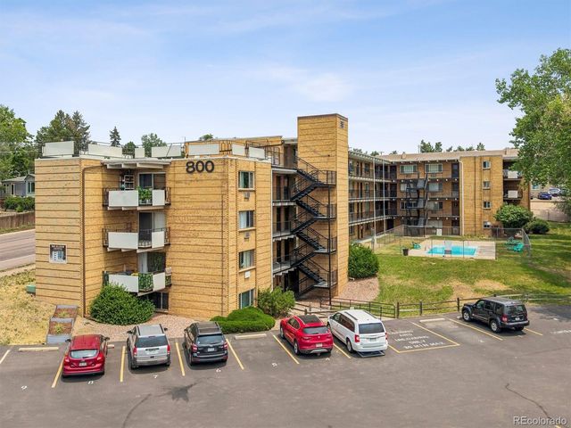 800 W Belleview Avenue 305, Englewood, CO 80110