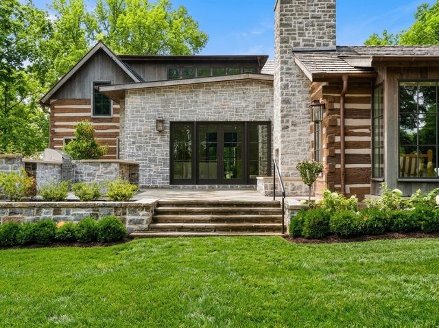 6230 Bresslyn Rd, Nashville, TN 37205