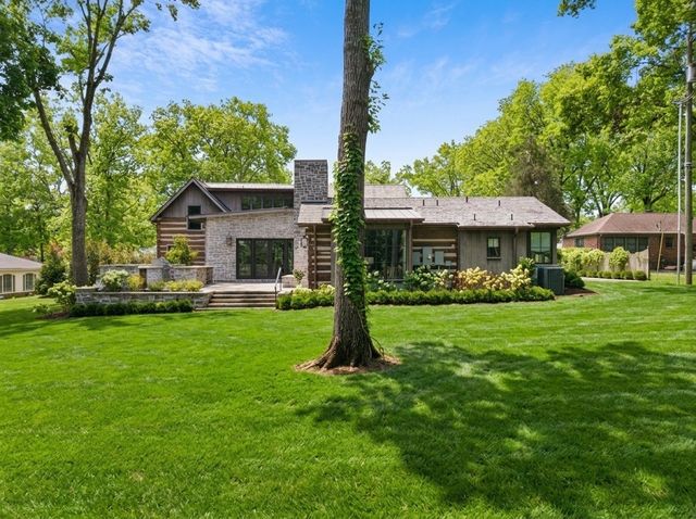 6230 Bresslyn Rd, Nashville, TN 37205