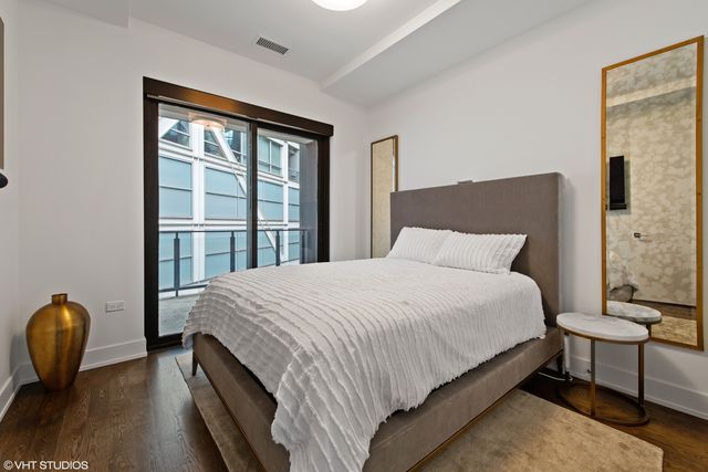 668 N KINGSBURY Street 507, Chicago, IL 60654